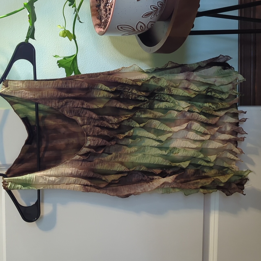 Hayley Matthews ruffle tank top